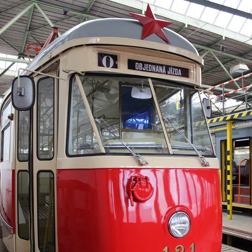 Tříkrálová sbírka s historickou tramvají