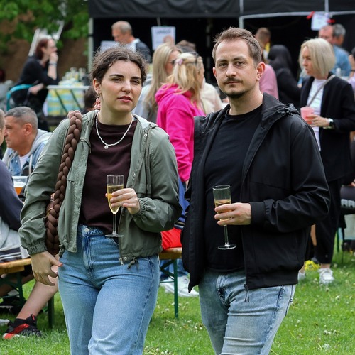 Šumivý máj v Lobezském parku