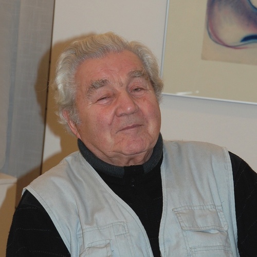 Akademický sochař Břetislav Holakovský