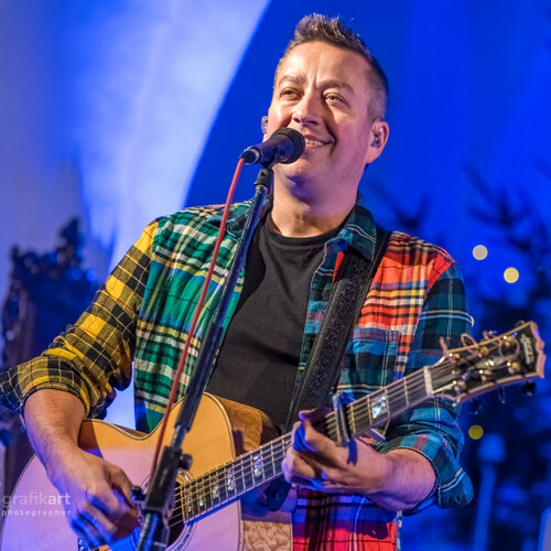 Petr Bende & Bohouš Josef: Novoroční akustický koncert