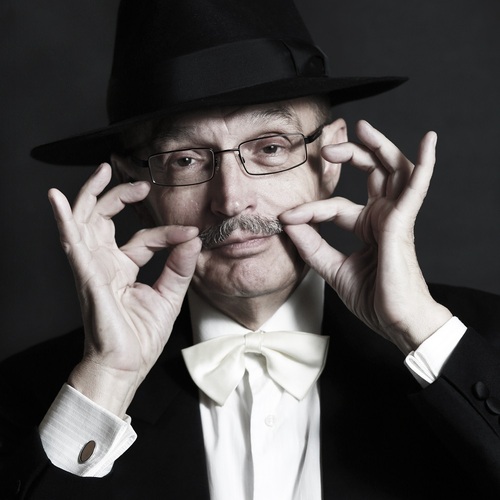 Emil Viklický Trio hraje Suchého a Šlitra