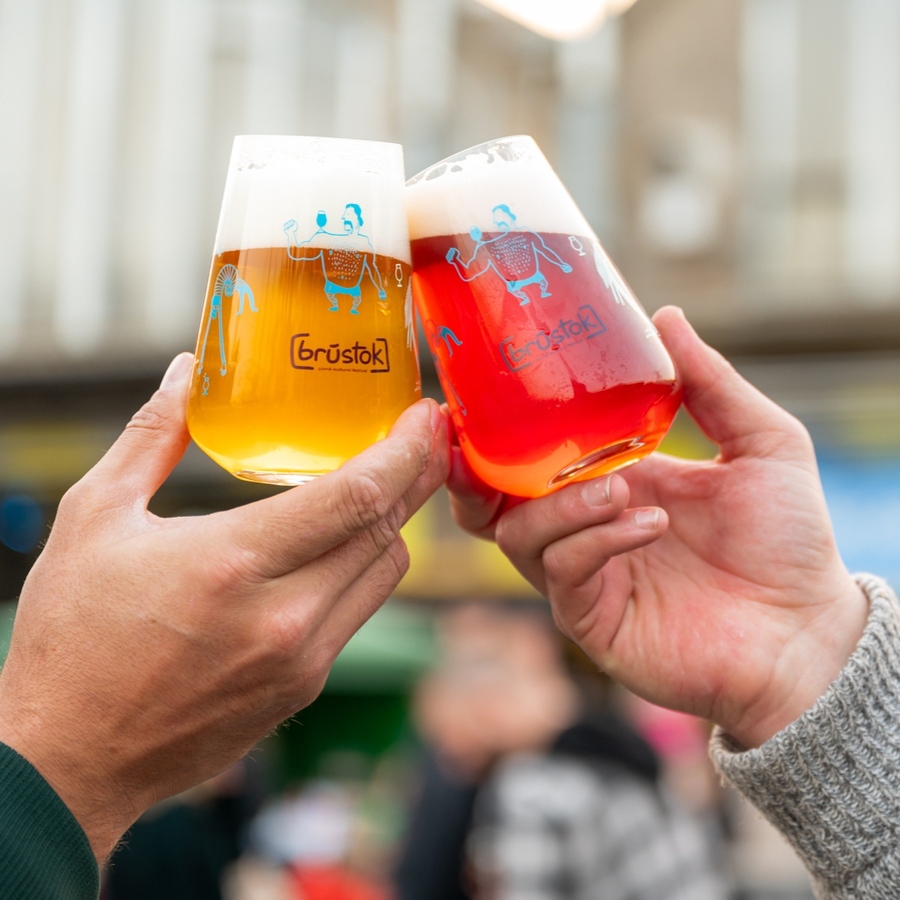BRŪSTOK: Pivně-kulturní festival